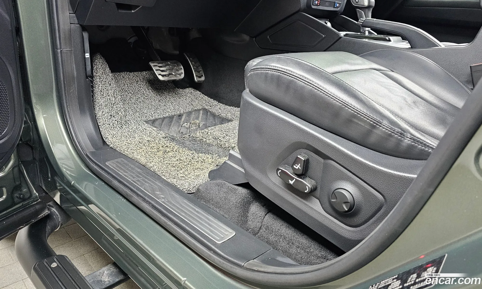 The New Rexton Sports Khan 22 4Wd Prestige - фотография 258693