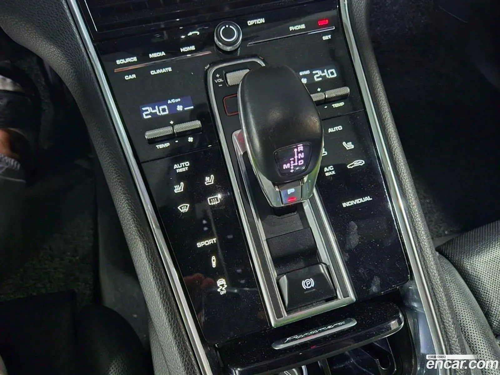 Panamera 971 30 Awd - фотография 4835064