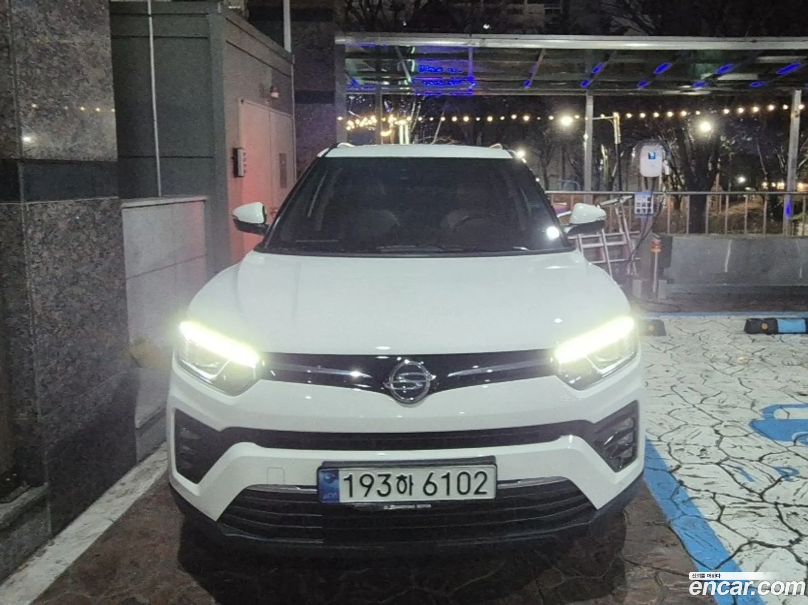 Berry New Tivoli Gasoline 15 2Wd V3 - фотография 17340217