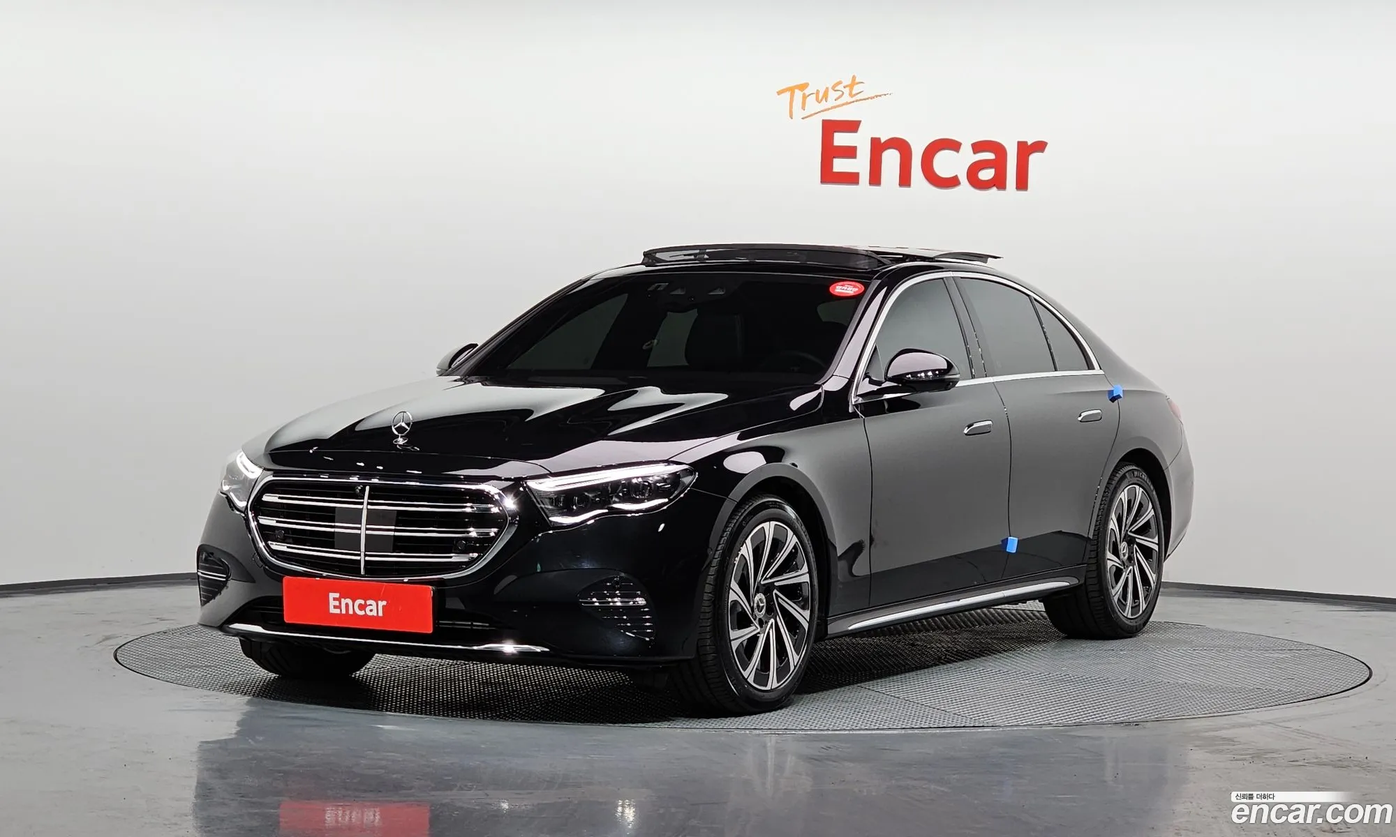 E-Class W214 E300 4Matic Exclusive - фотография 1131464