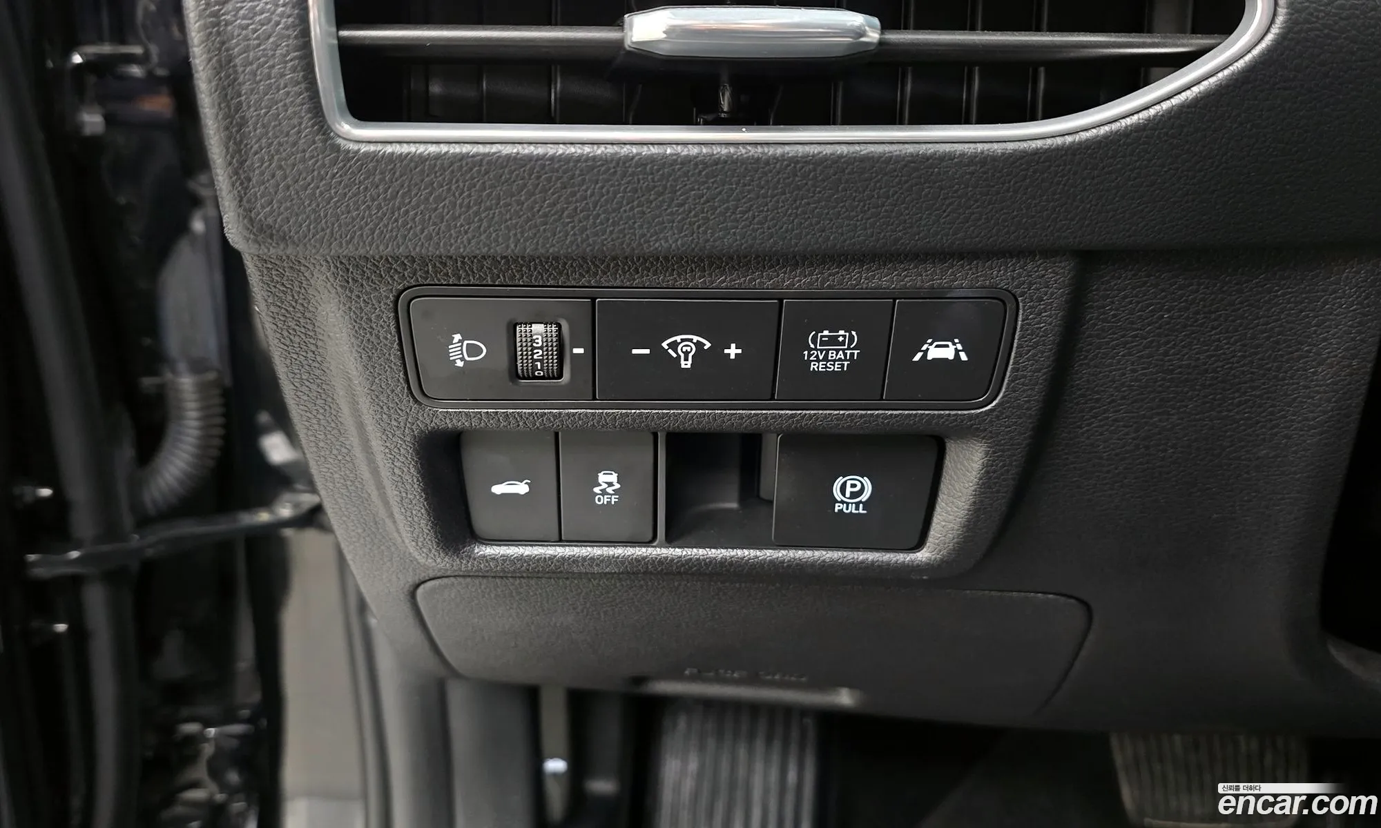 Sonata Hybrid Dn8 Premium Family - фотография 18125525