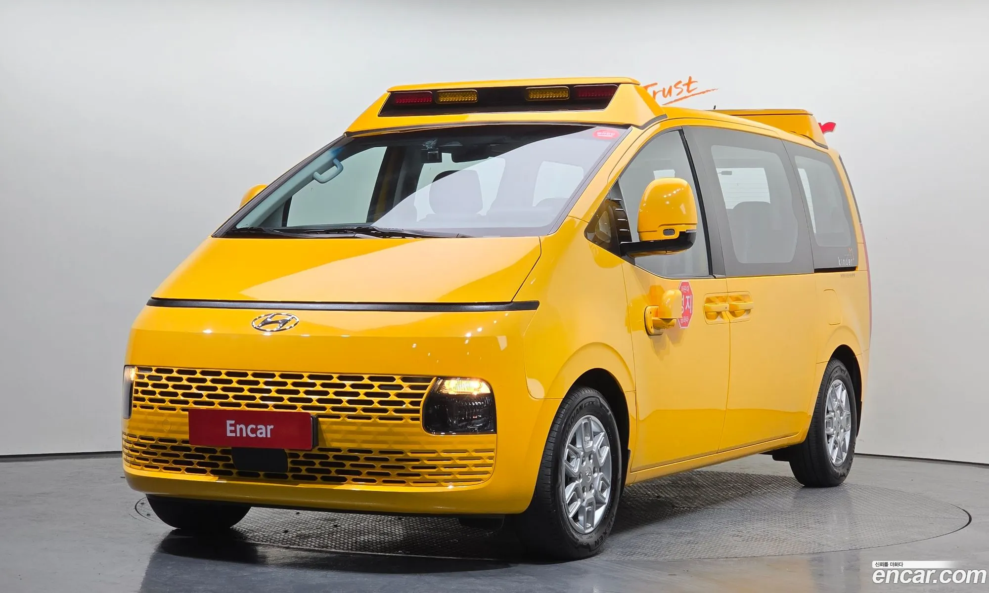 Staria L35 Childfare Car 11 -Seater - фотография 18125534