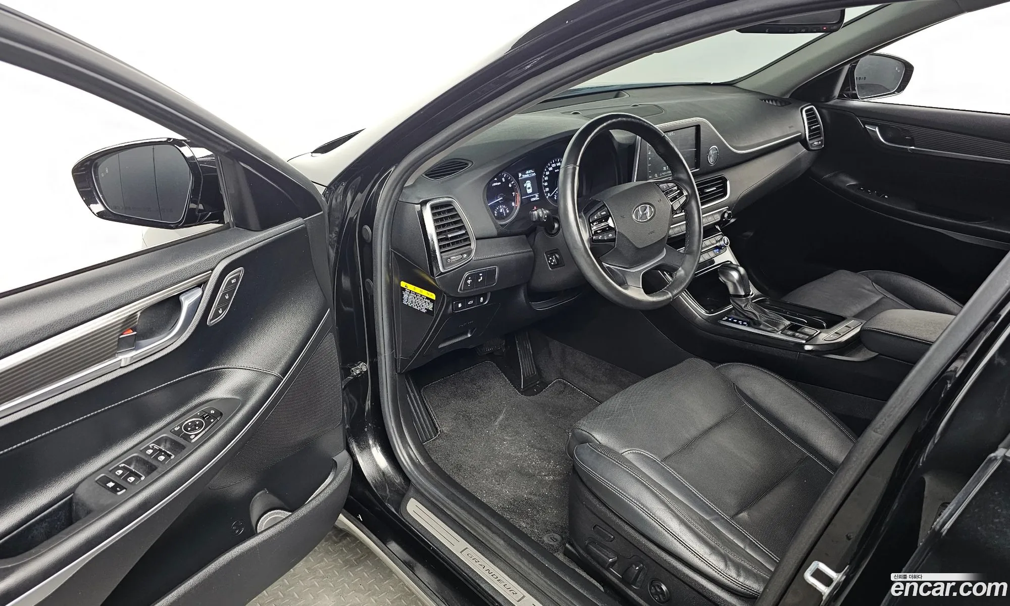Korex Auto Trade - фотография 14010046