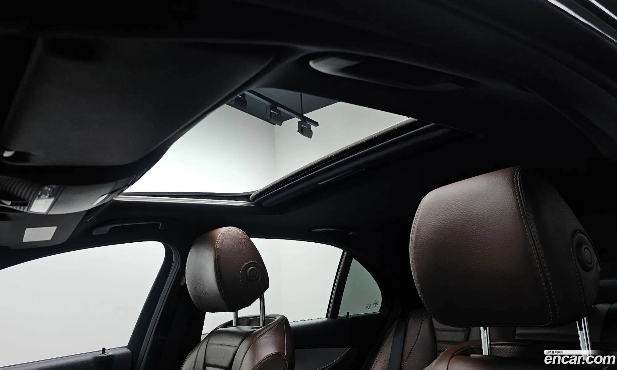 E-Class W213 E250 Avant-Garde - фотография 1072726