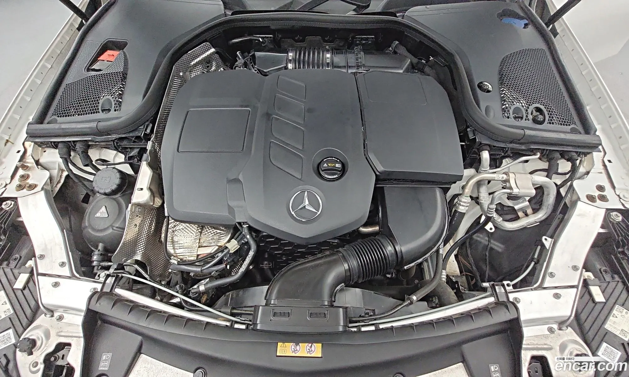 E-Class W213 E220D 4Matic Amg Line - фотография 11949236