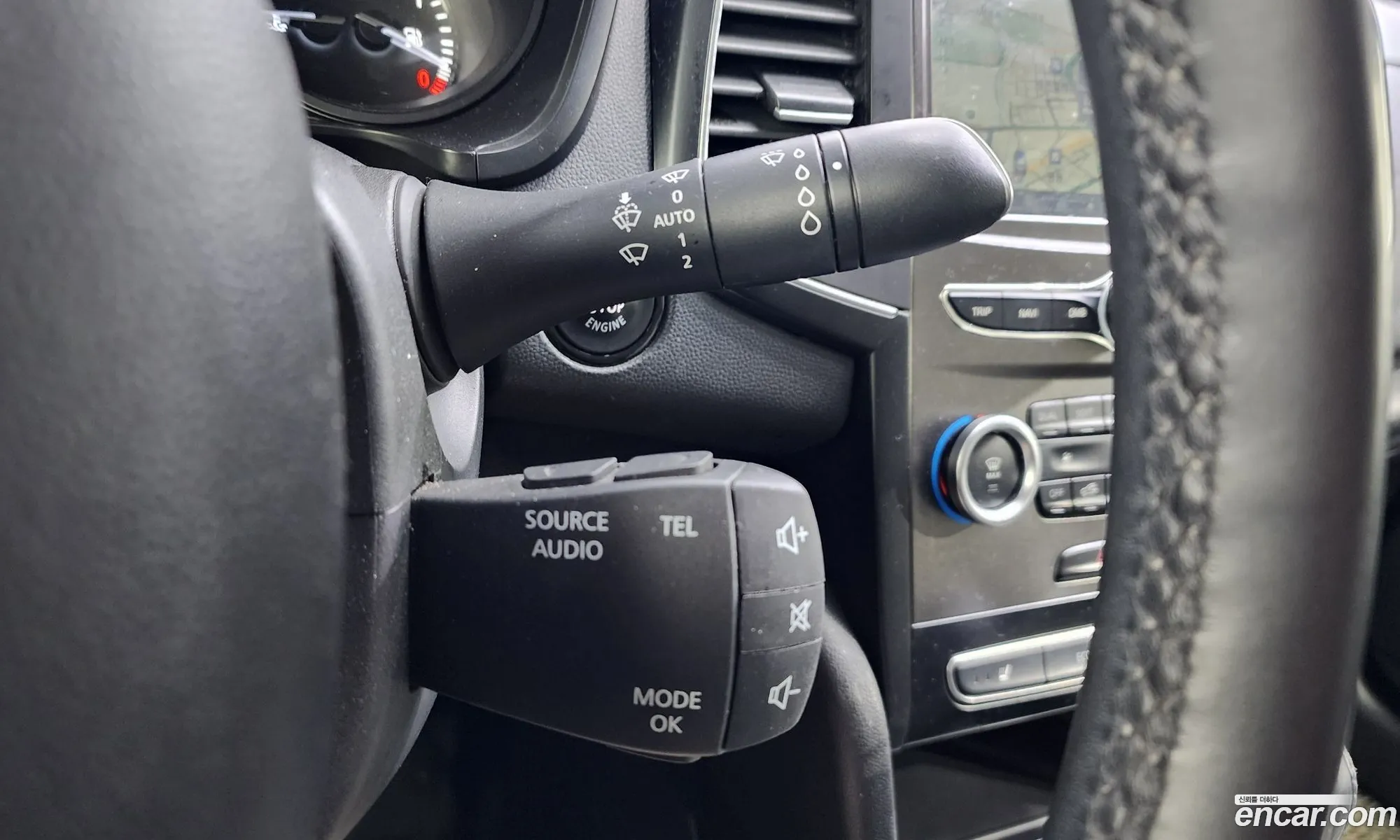 Sm6 20 Lpe Se Rent -A -Car - фотография 11275833