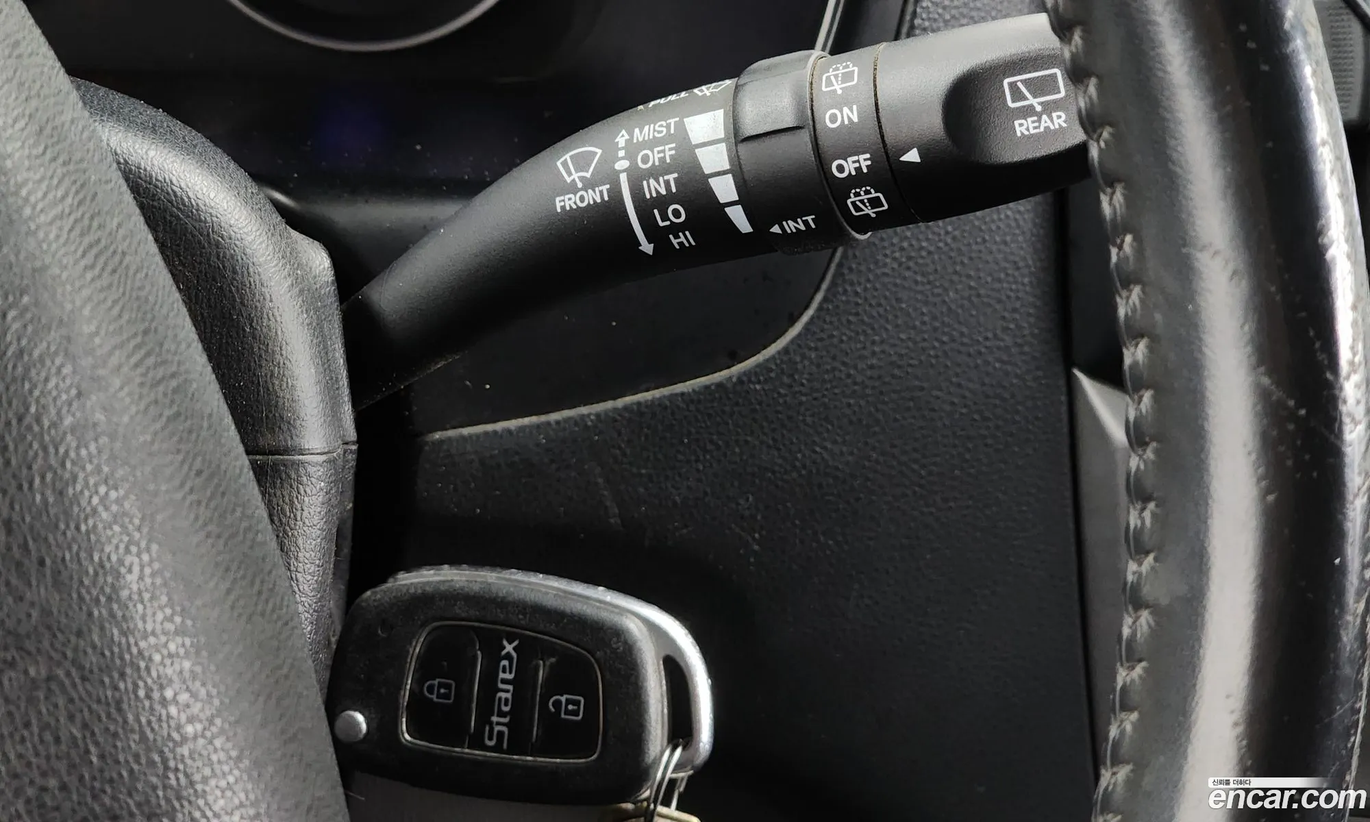 The New Grand Starex Van 3 -Seater Smart - фотография 17479570