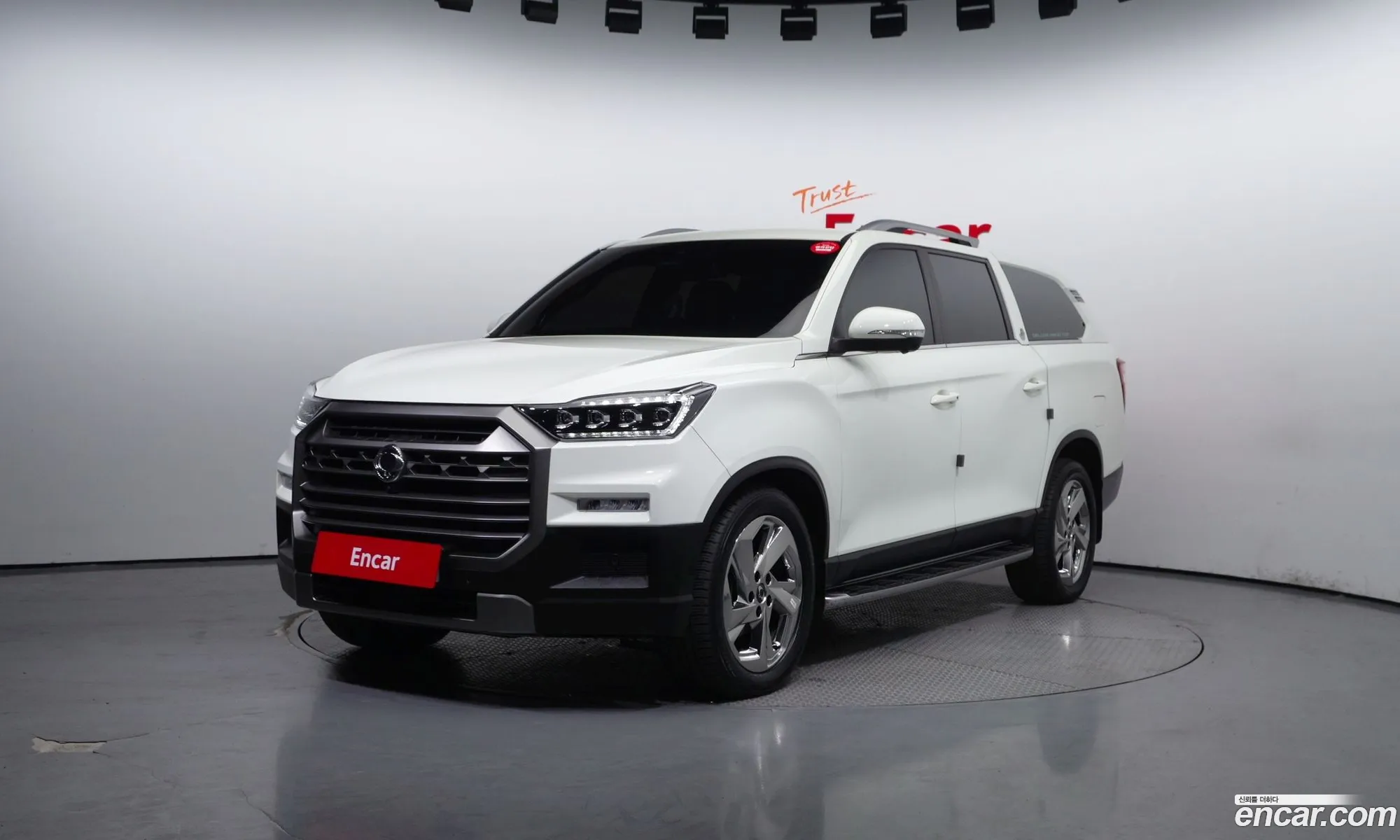 The New Rexton Sports Diesel 22 4Wd Cool Men Prestige - фотография 15739435