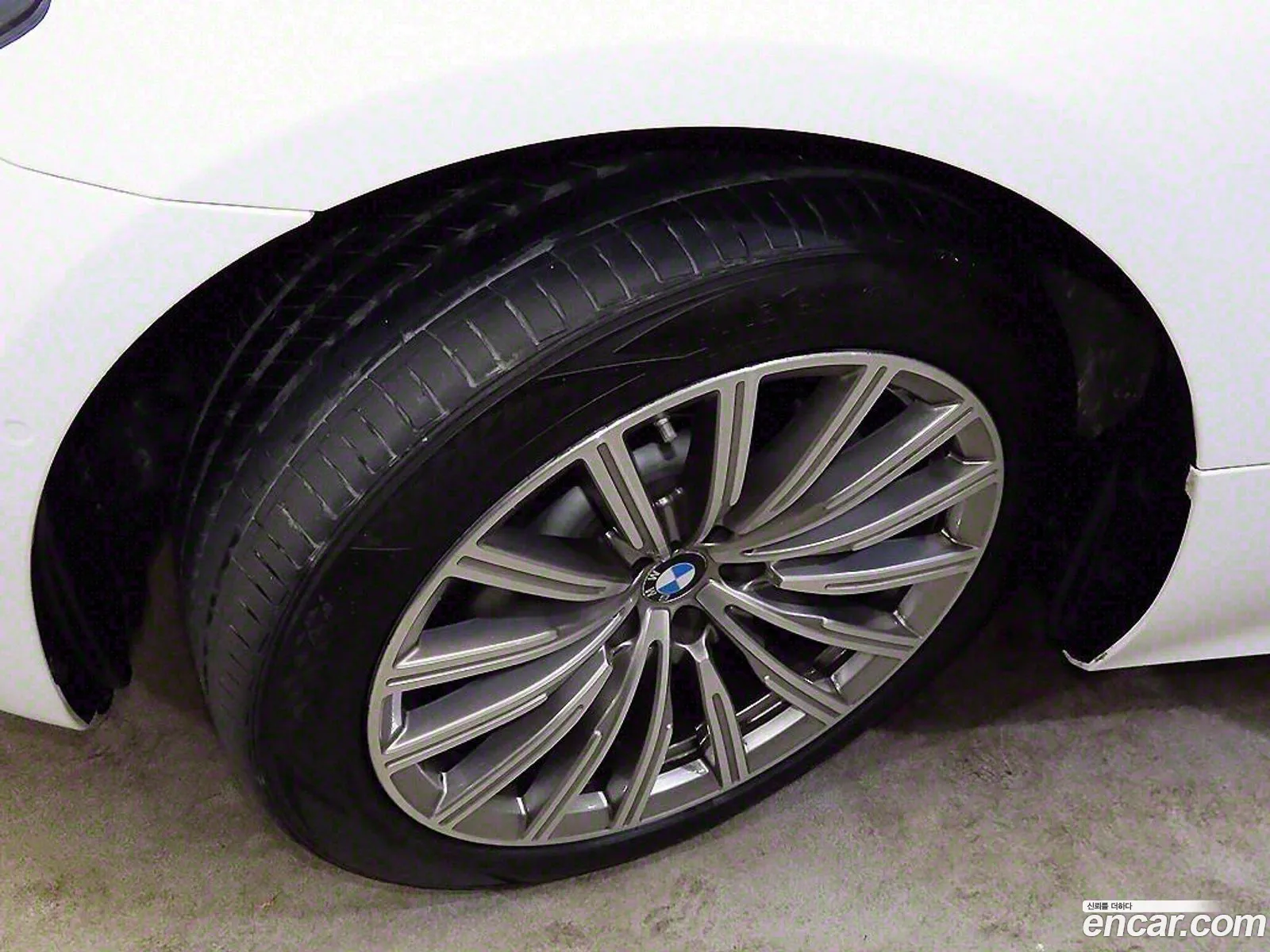 6 Series Gt G32 630D xDrive Luxury - фотография 2019818