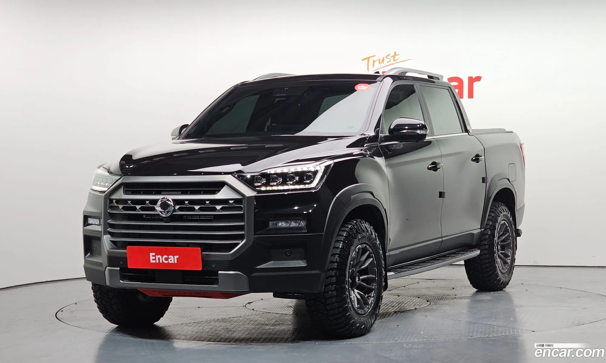 The New Rexton Sports Diesel 22 4Wd Cool Men Prestige - фотография 15739374