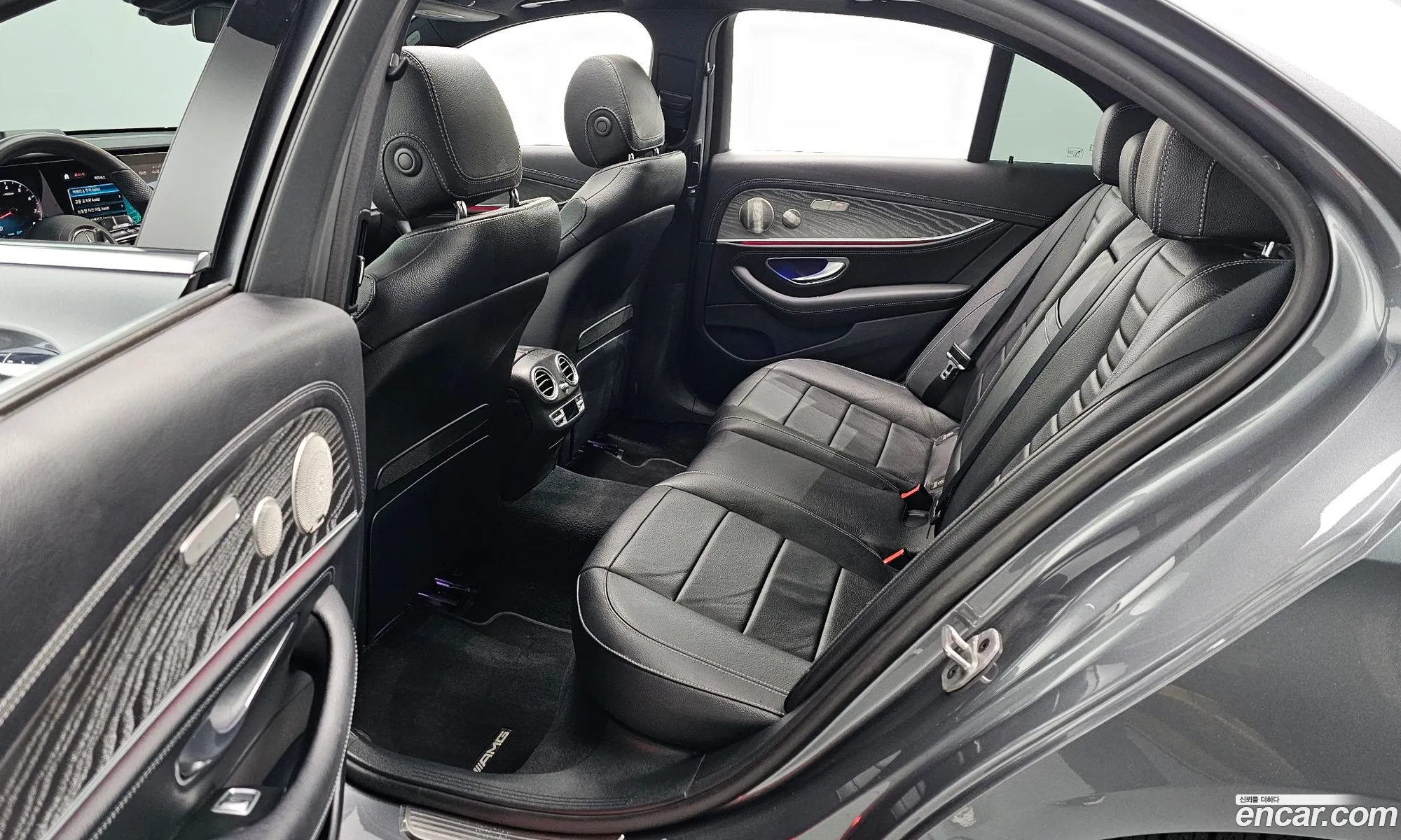 E-Class W213 E350 4Matic Amg Line - фотография 13142956