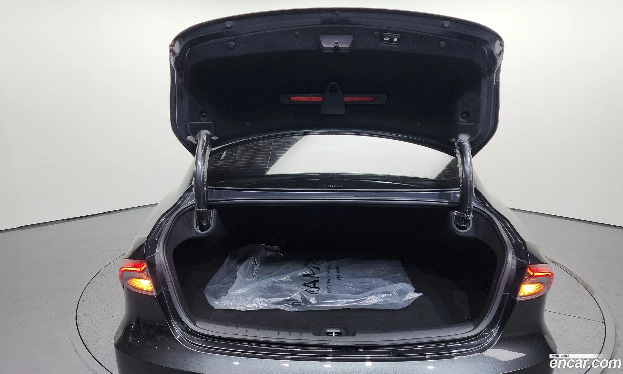 The New Grandeur Ig 30 Lpi Rent -A -Car Premium - фотография 17506330