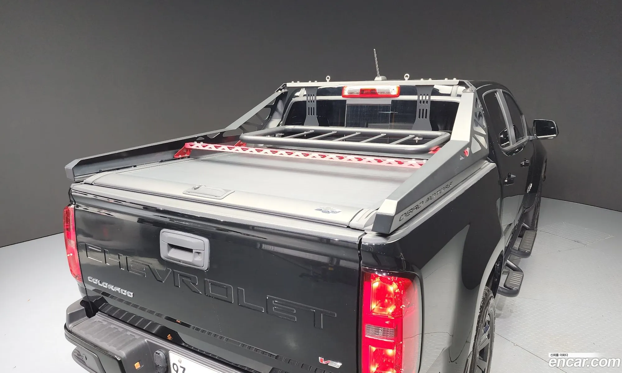 Real New Colorado 36 Z71-X Midnight 4Wd - фотография 7049619