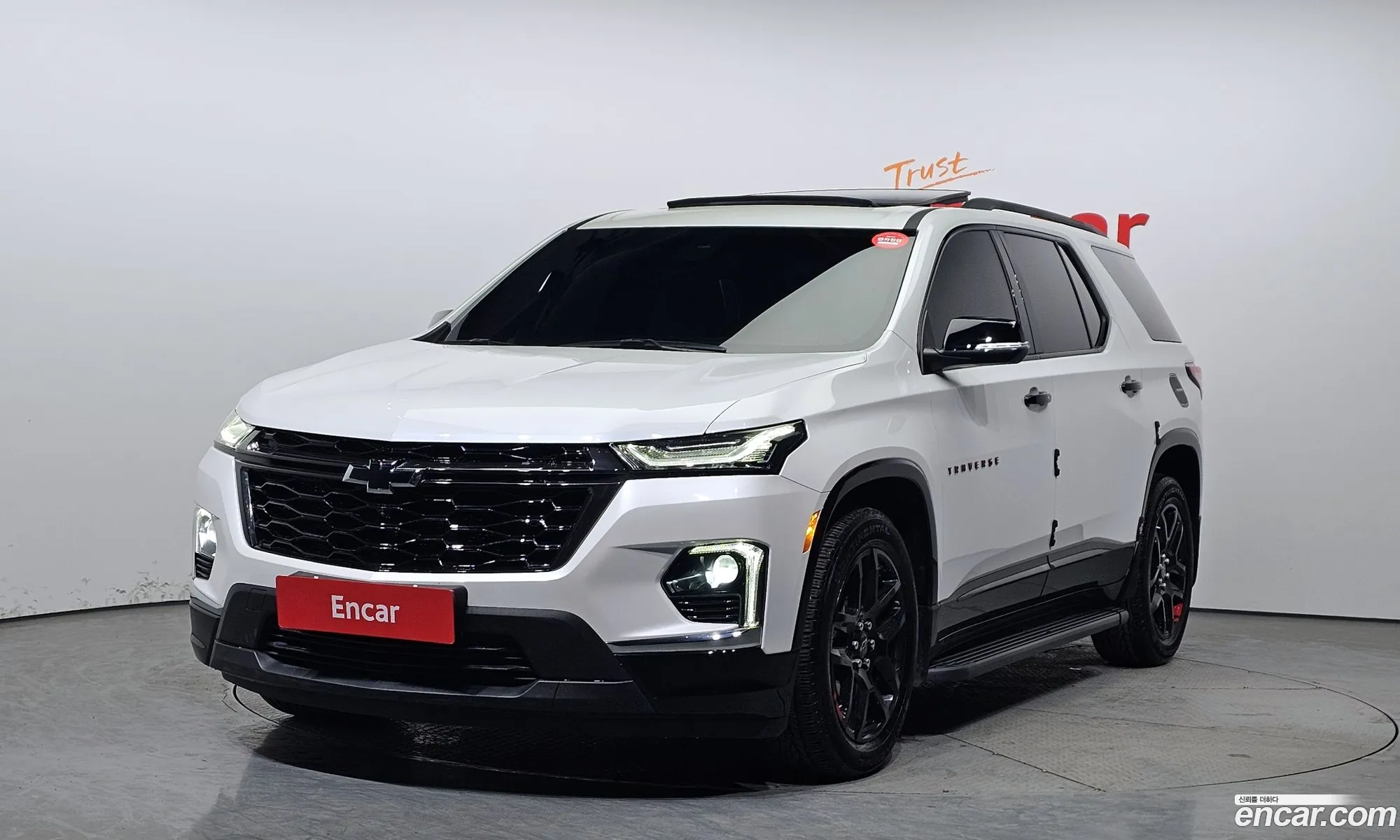 Traverse 36 Awd Red Line - фотография 7401874