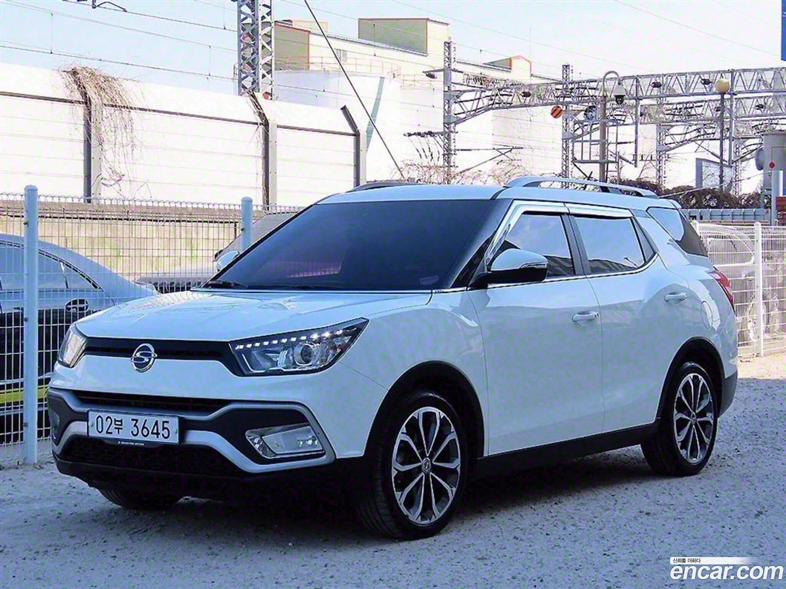 Tivoli Air 16 Rx 2Wd - фотография 17527722