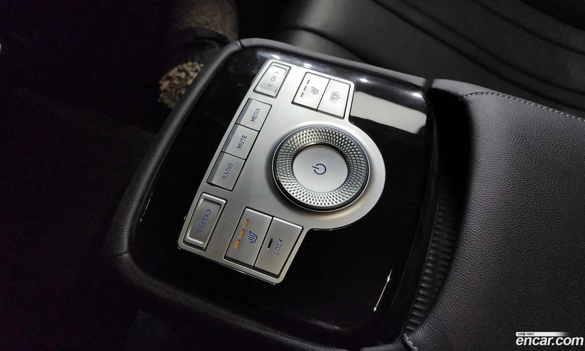 G80 Rg3 Gasoline 25 Turbo Awd - фотография 12508610