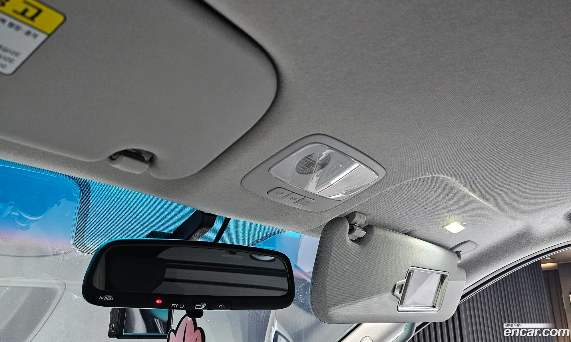 The New Grand Starex Van 5 -Seater Modern - фотография 17506355