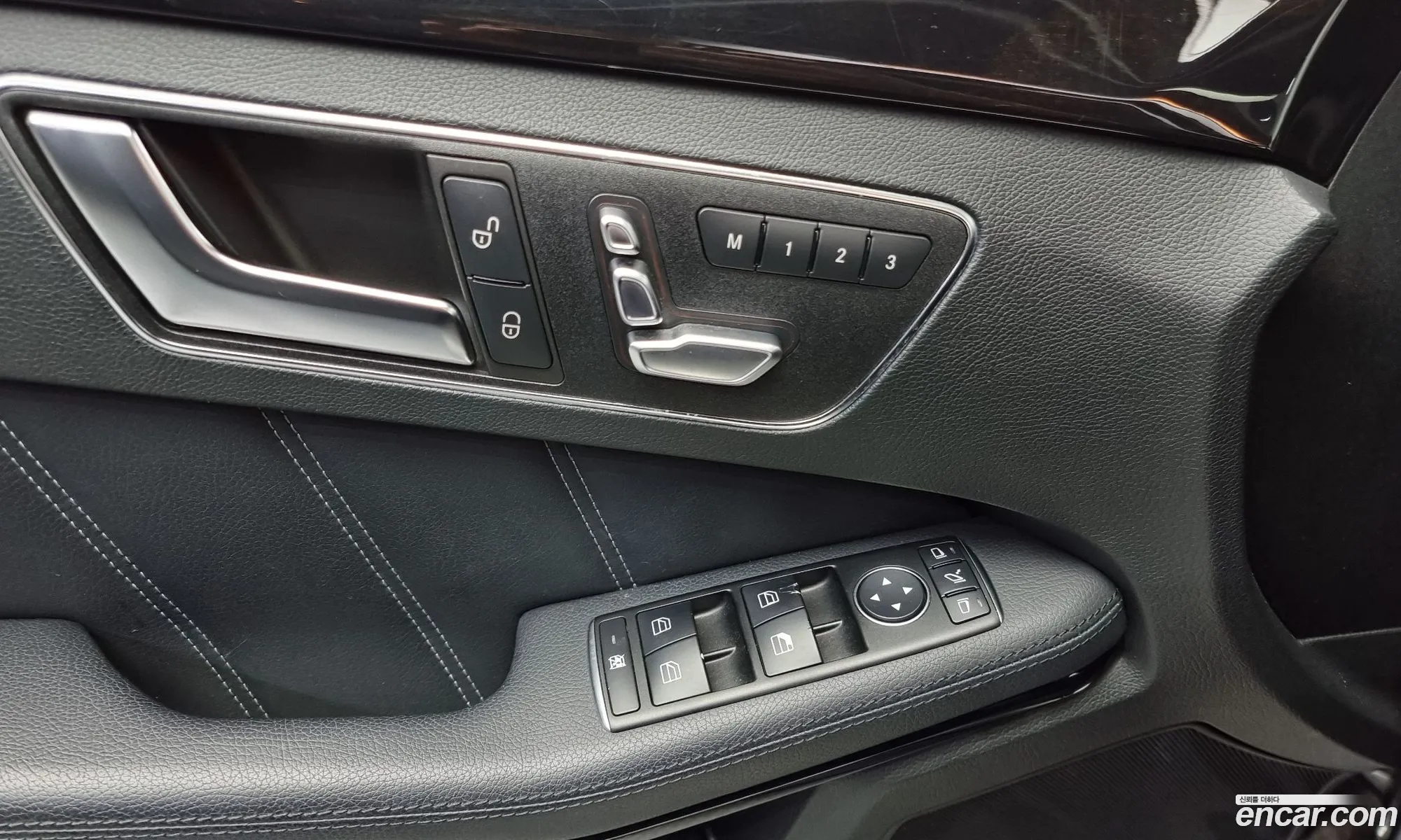E-Class W212 E350 Bluetech 4Matic - фотография 43209