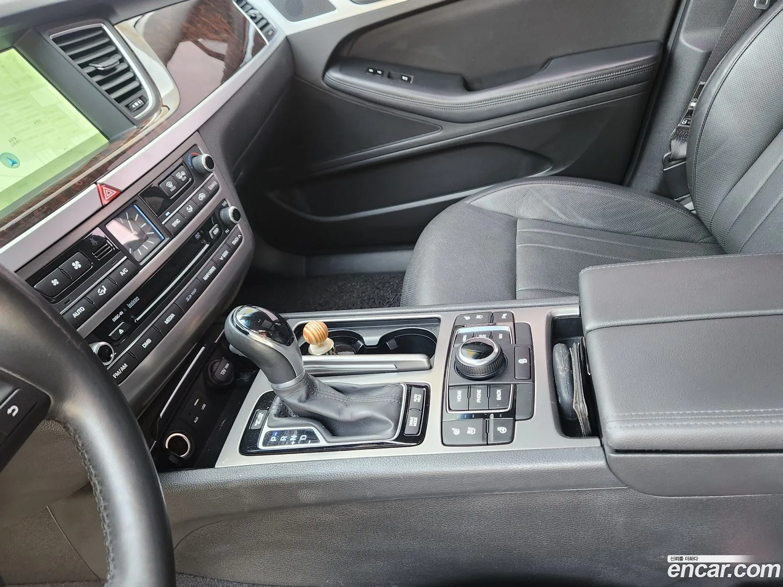 Genesis Dh G330 Premium Awd - фотография 17646965