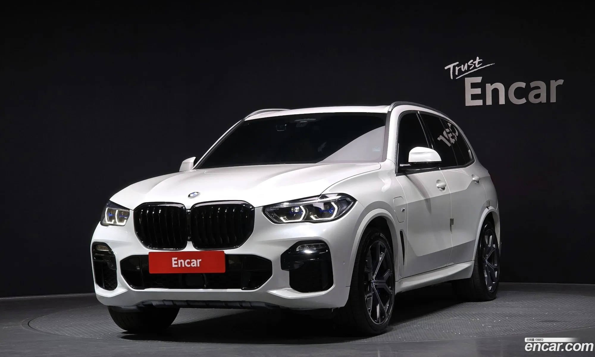 7 Series G11 745Le I Performance M Sports - фотография 4737722
