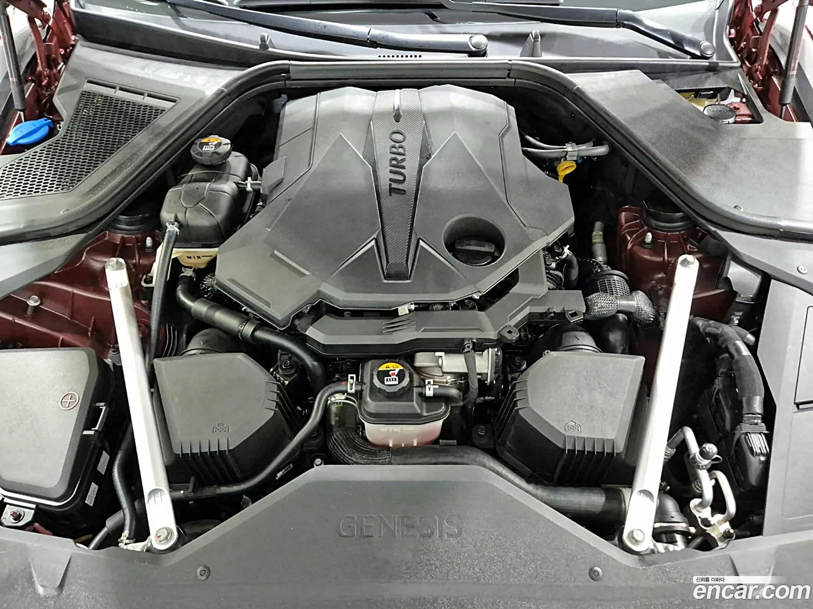 G80 Rg3 Gasoline 35 Turbo Awd - фотография 12517386