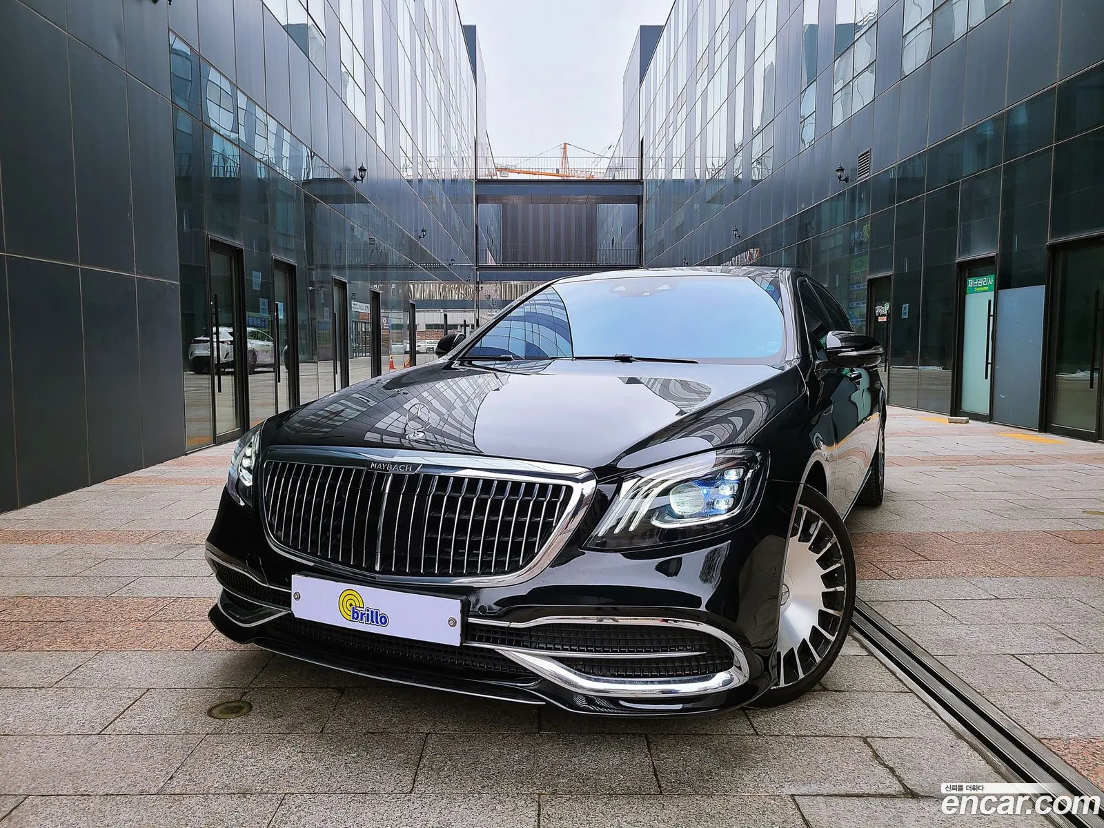 S-Class W222 S63 Amg 4Matic Performance Edition - фотография 4553179