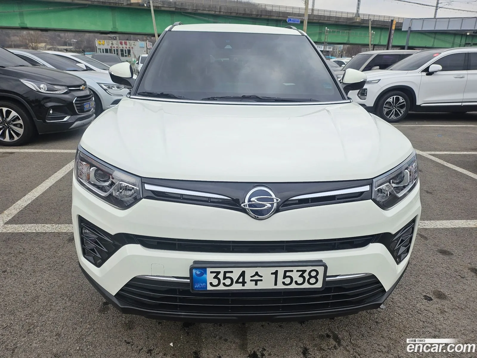 Berry New Tivoli Gasoline 15 2Wd V3 - фотография 15247819