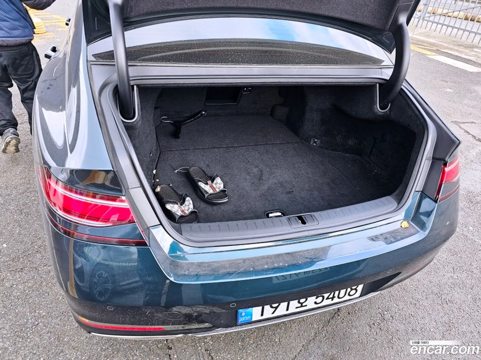 G90 Rs4 Gasoline 35 Turbo Awd - фотография 12517264