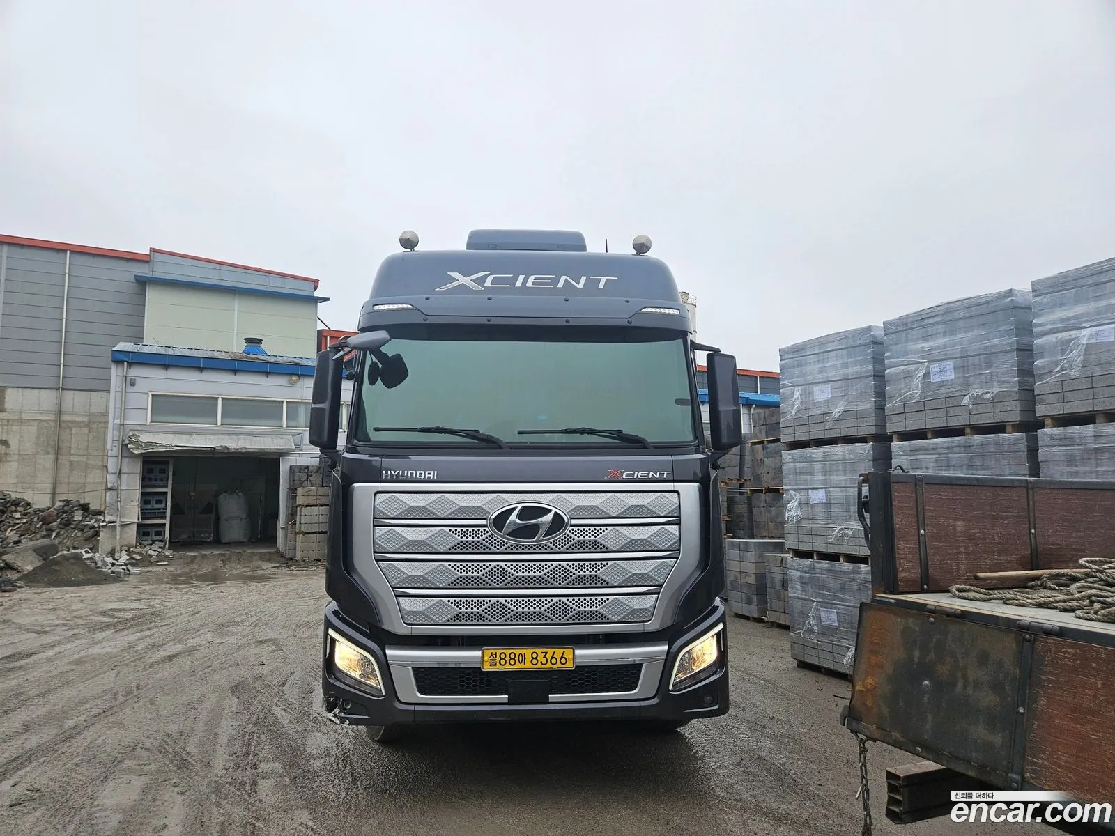Excited Cargo Cargo Truck 25 Tons 10X4 - фотография 16368408