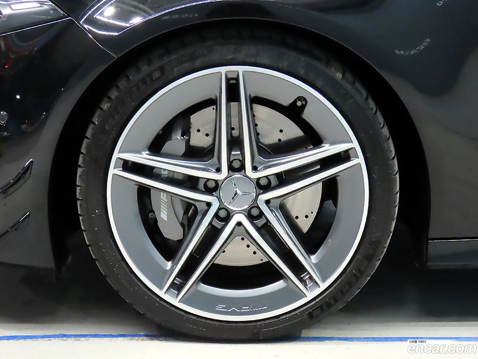 A-Class W177 Amg A45 4Matic Hatchback - фотография 12856570