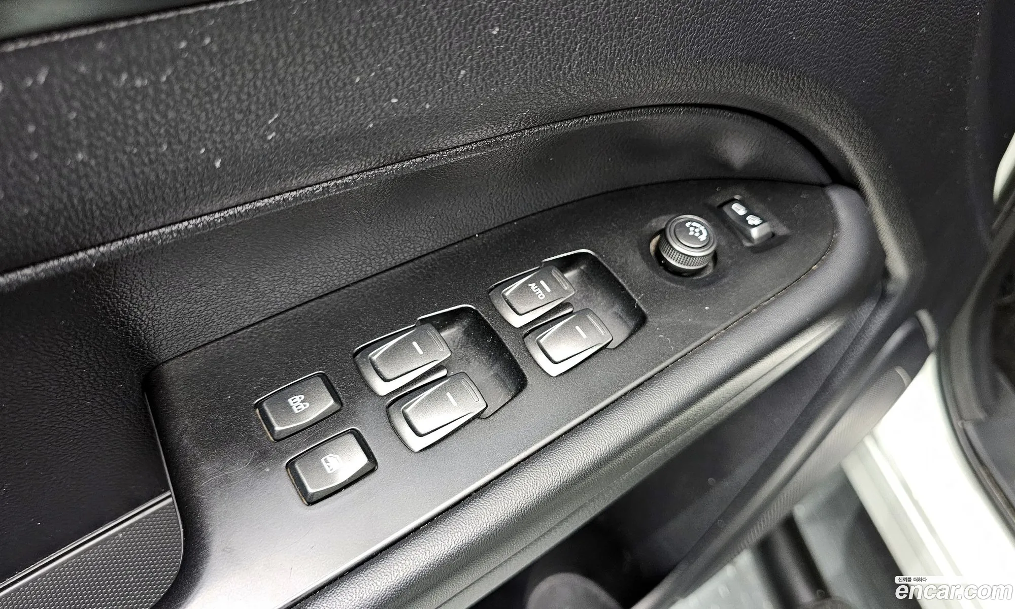 Rexton Sports Khan Diesel 22 4Wd Dynamic Edition 5 Link - фотография 244735