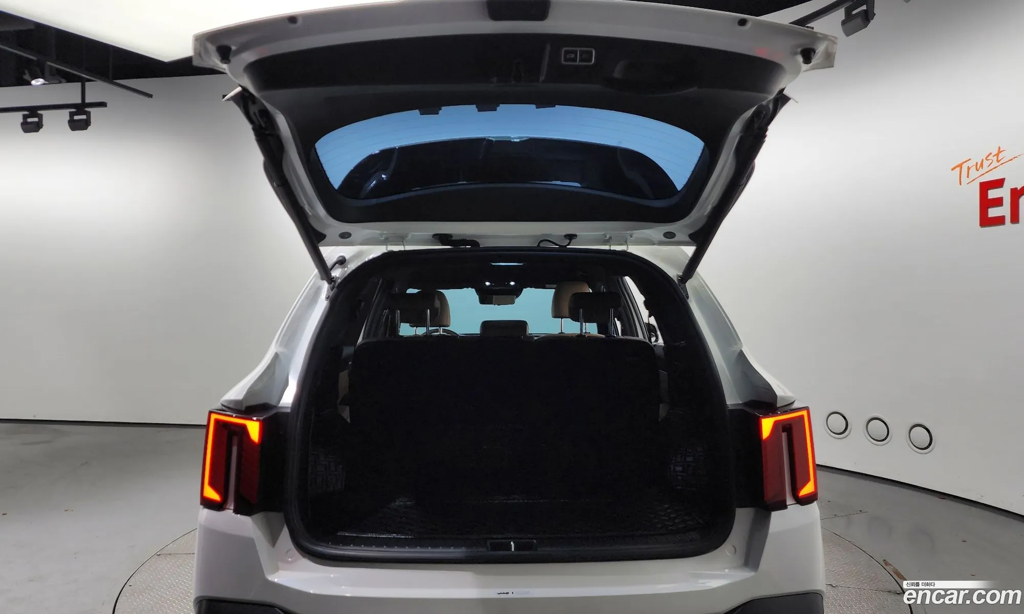 The New Sorento 4Th Generation Hev 16 2Wd Gravity - фотография 18497732