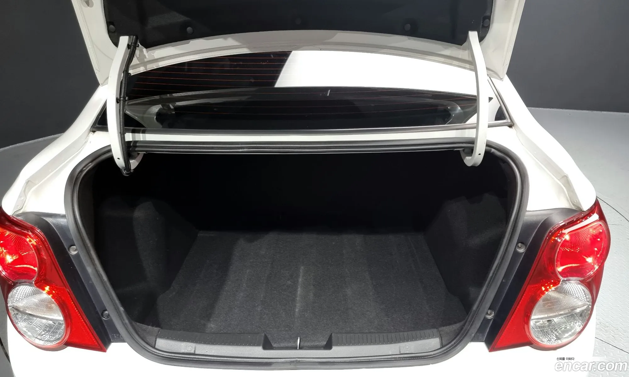 Aveo Sedan 14 Turbo Ls High -End Type - фотография 6911802
