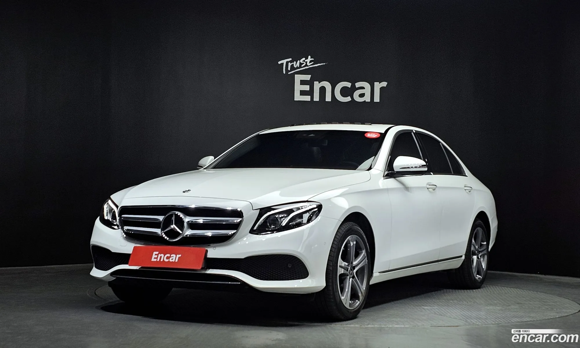 E-Class W213 E220D Avant-Garde - фотография 12650651