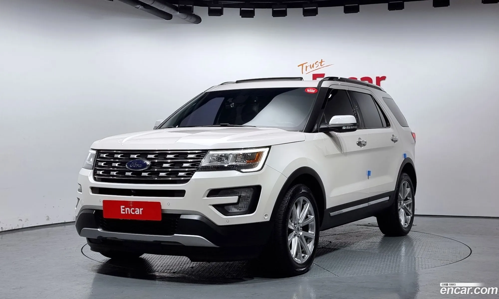 Explorer 23 Limited 4Wd 5Th Generation - фотография 3896339