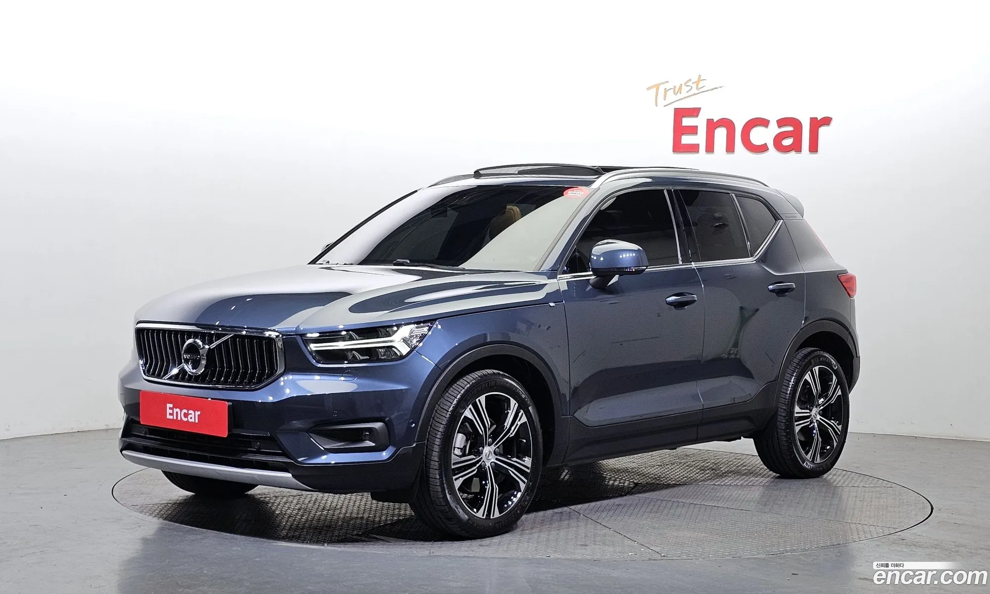 Xc40 T4 In -Script - фотография 3637538