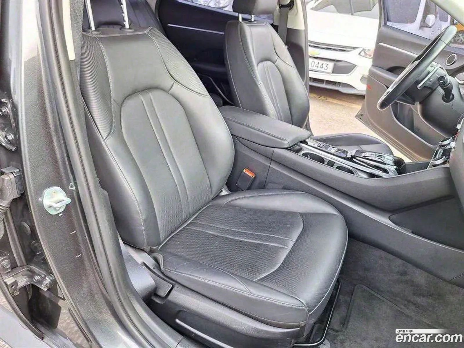Sonata Hybrid Dn8 Premium - фотография 11764932