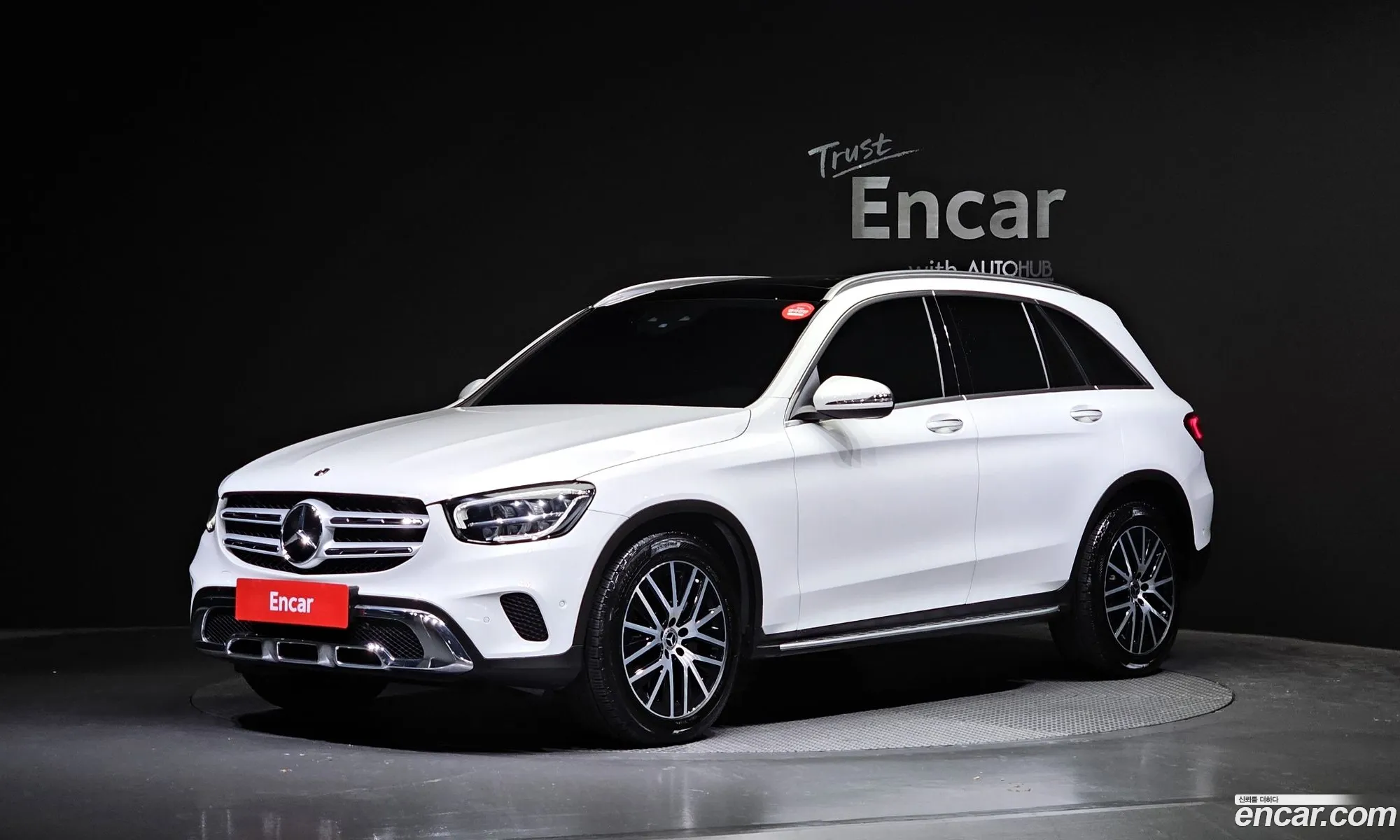 Glc-Class X253 Glc300 4Matic - фотография 12515814