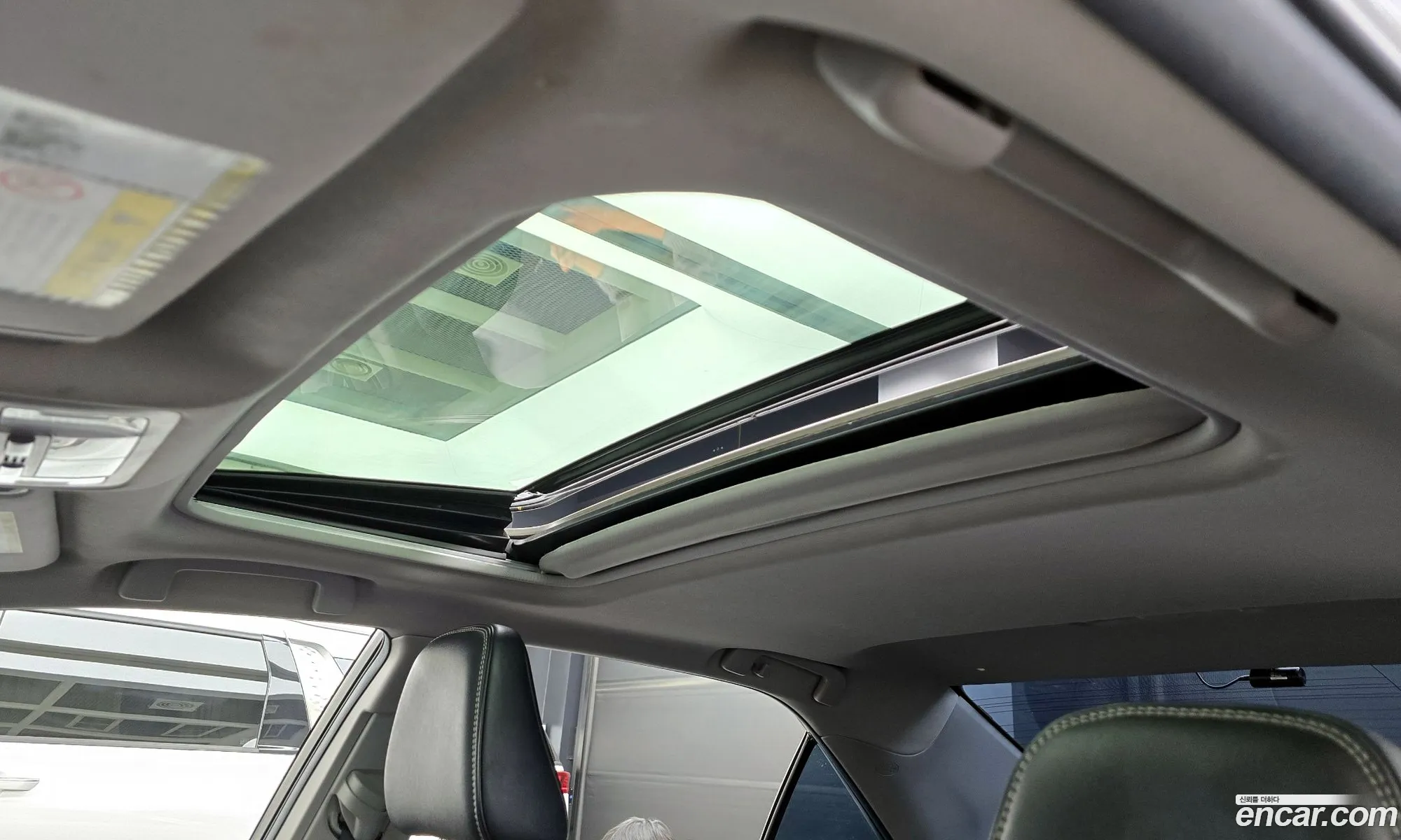 New Camry Hybrid Xle - фотография 14400759