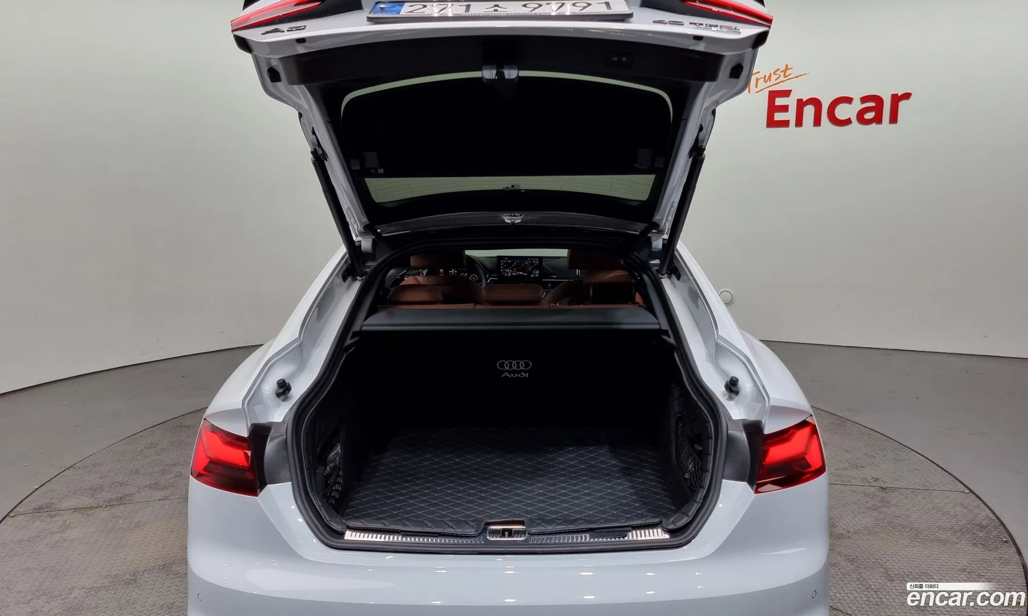A5 F5 40 Tfsi Quattro Premium Sport Bag - фотография 4849317