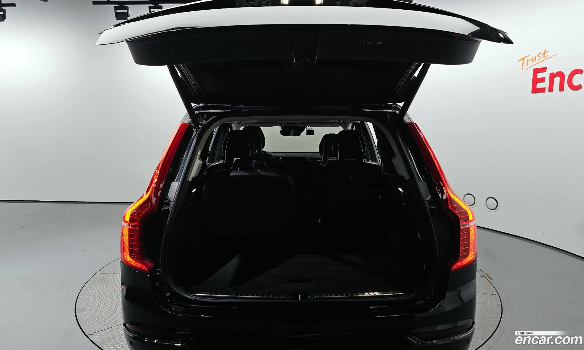 Xc90 2Nd Generation D5 Momentum - фотография 4313802