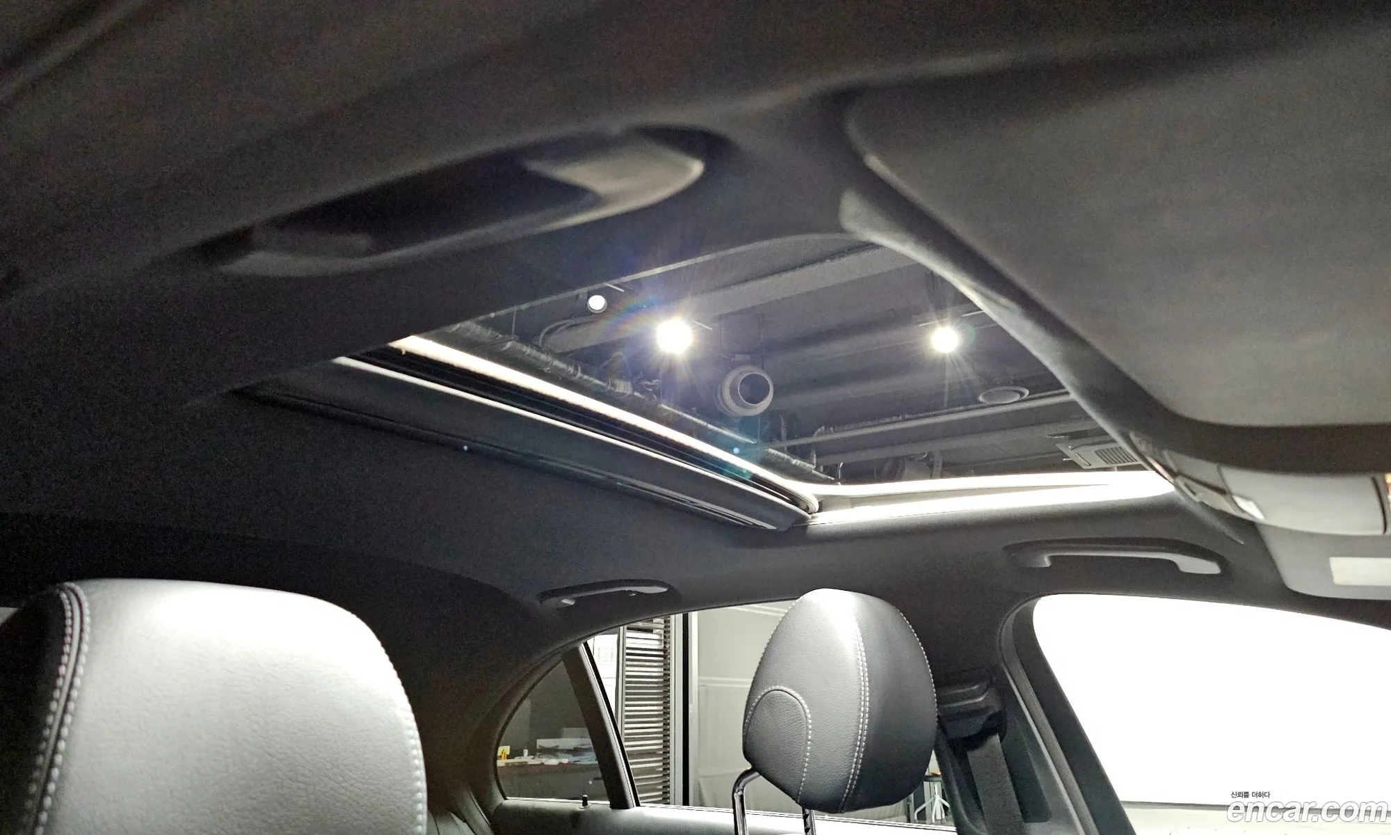 E-Class W213 E300 Avant-Garde - фотография 11213180