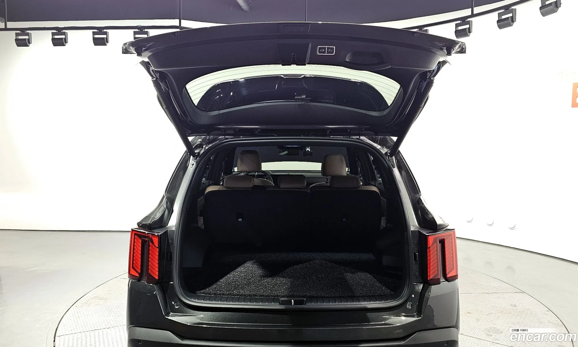 The New Sorento 4Th Generation Hev 16 2Wd Signature - фотография 17660342