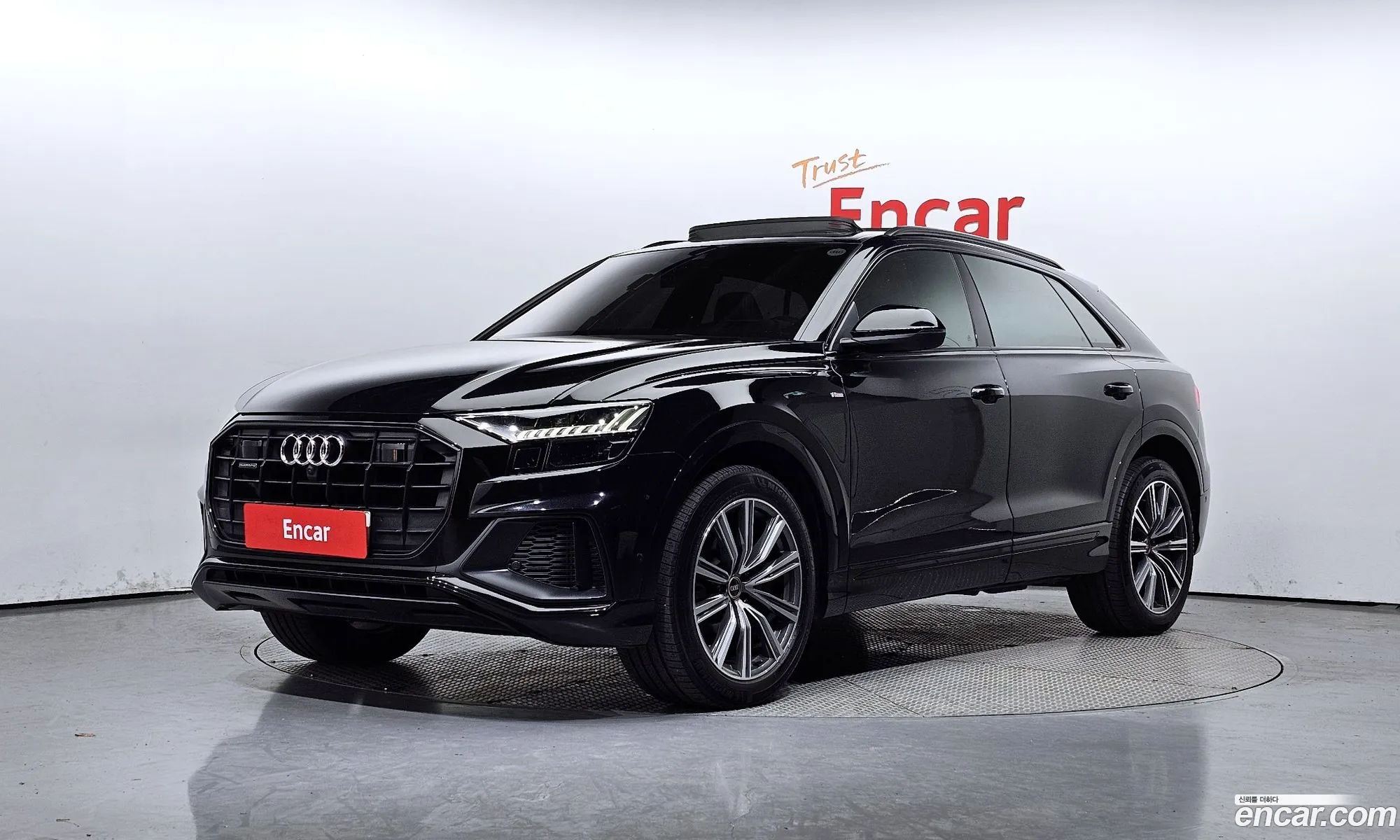 Q8 4M 55 Tfsi Quattro Premium - фотография 4849304