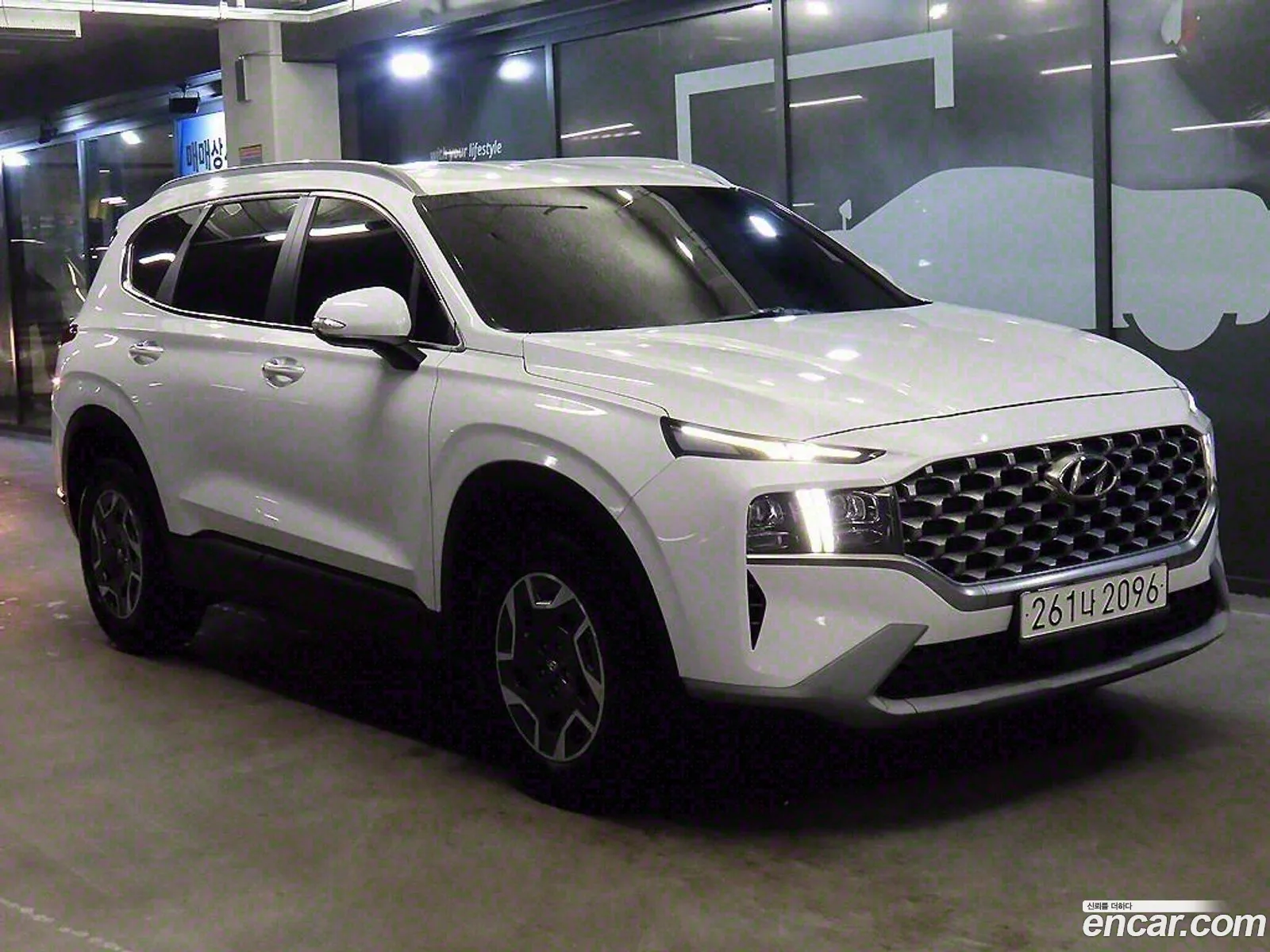 The New Santa Fe Hev 16 2Wd Prestige - фотография 646015