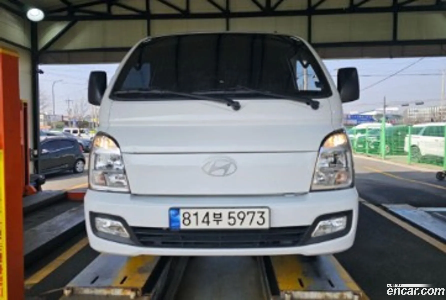 Hyundai Super Cabin Lpg 2024 - фотография 11879583