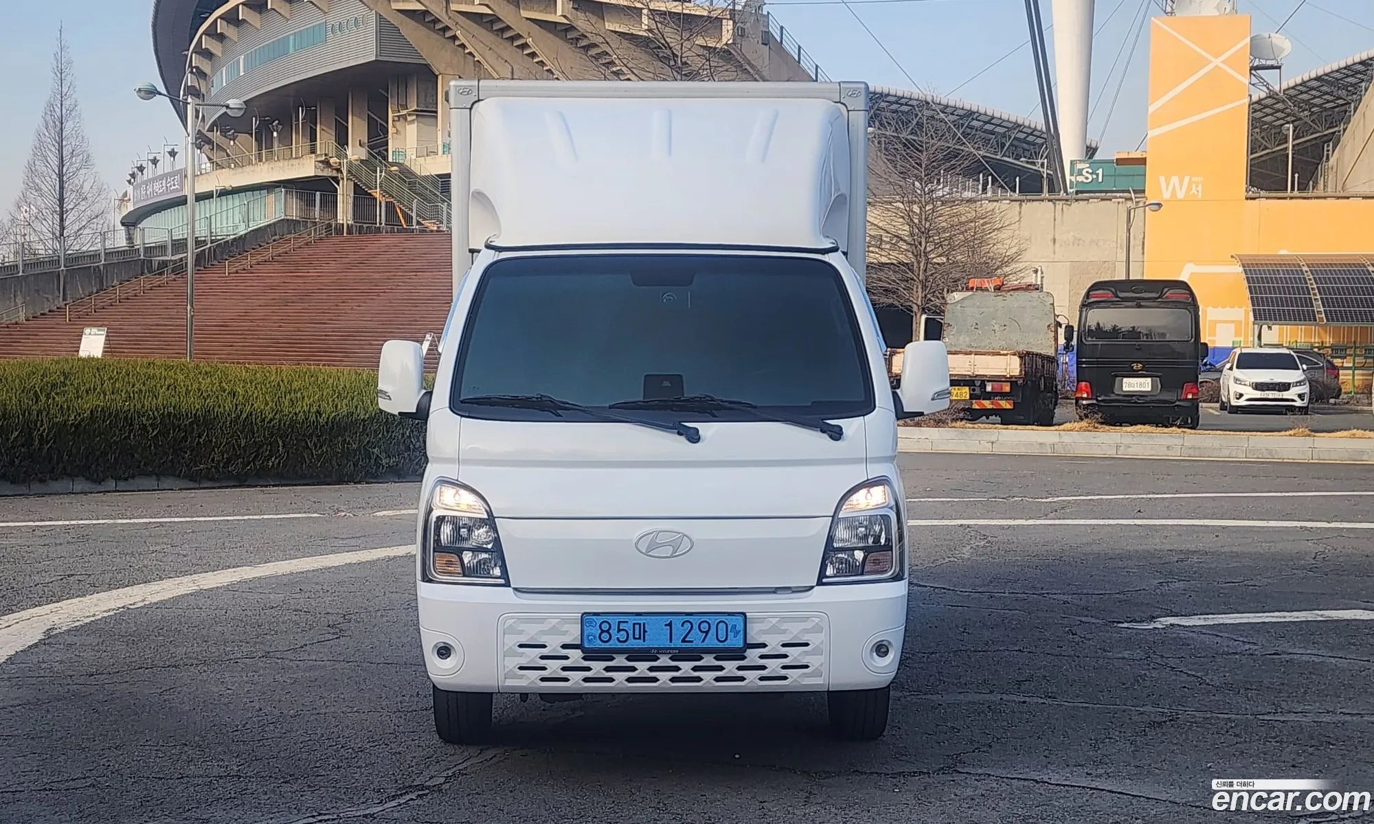 Porter Ii Embedded Tower 1 Ton Super Cap Electric Ev - фотография 11864756