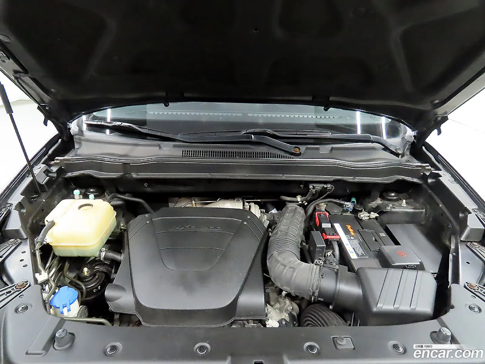 New Korando C 20 Cvt 2Wd High -End Type - фотография 18819450