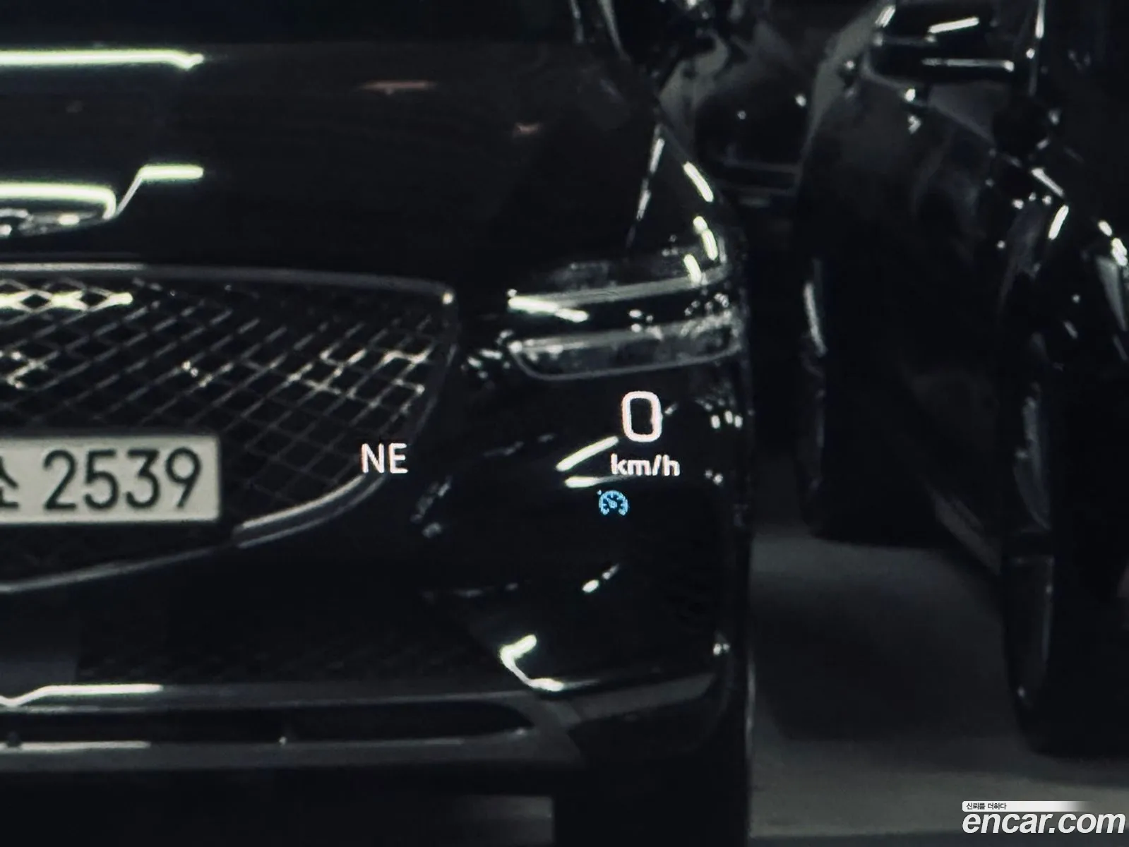 Glc-Class X253 Glc300 4Matic - фотография 12412794