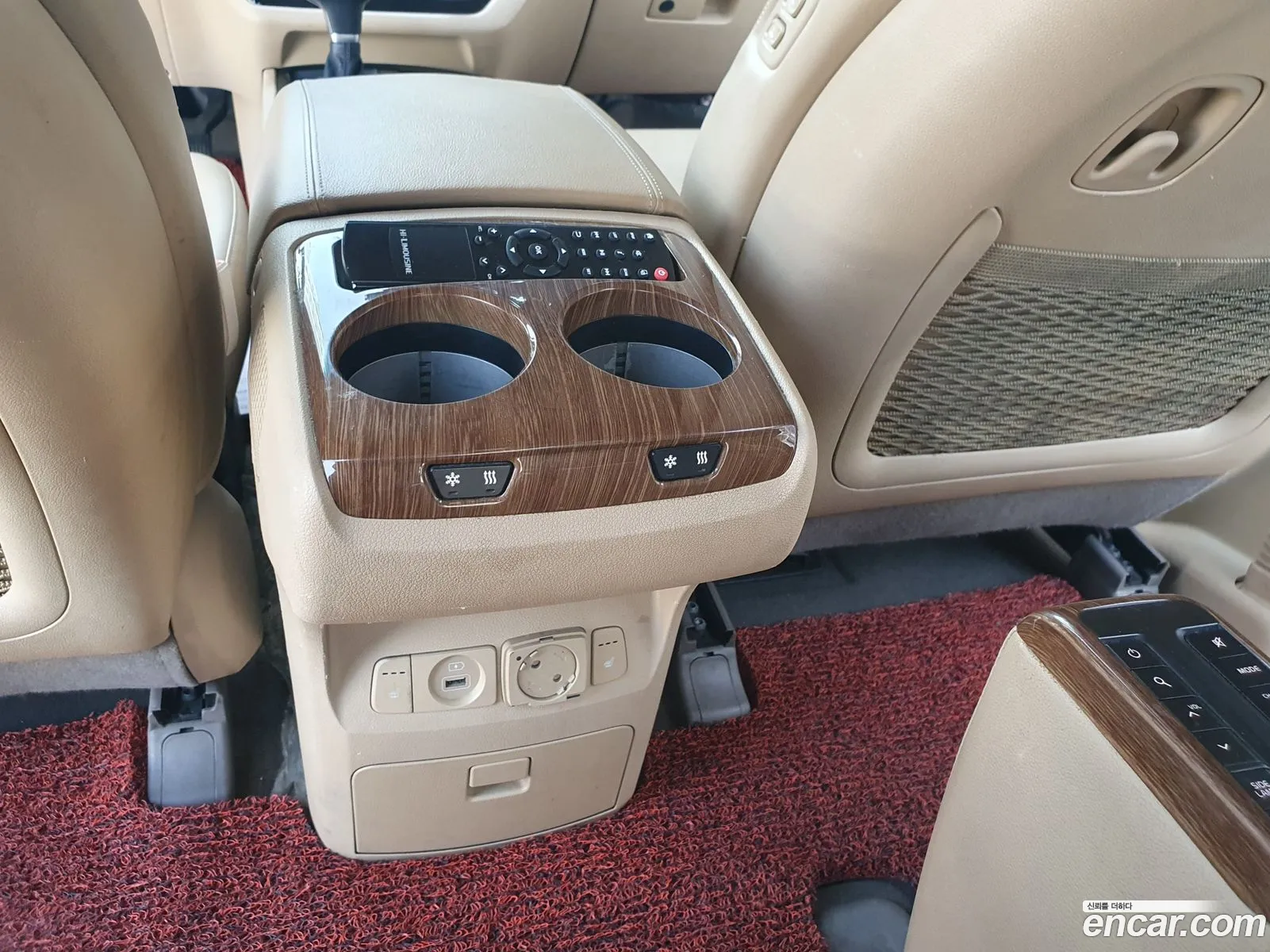 All New Carnival 9 -Seater High Limousine Prestige - фотография 17331416